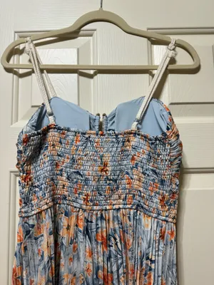 Strut & Bolt Floral silk pleated midi dress thumbnail 11