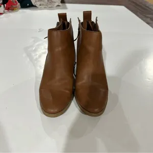DV Dolce Vita Brown Asymmetrical Zipper Heeled‎ Booties Size 10 thumbnail 2