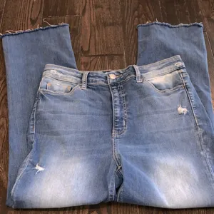 Vervet jeans size 29 raw hem thumbnail 1
