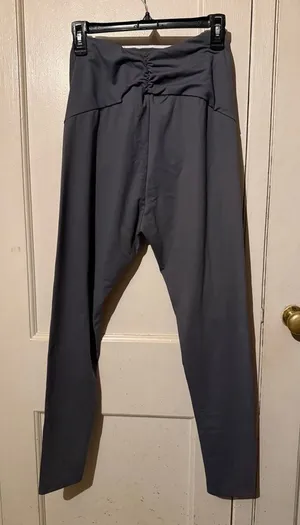 Time and Tru Maternity Full Panel Leggings‎ Gray Size Small (4–6) thumbnail 1