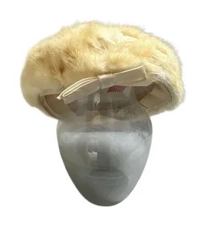 Lord &‎ Taylor Vtg Cream Fur Beret Hat w/Bow and Comb Ski Apres Winter Mod Chic thumbnail 1