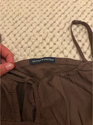 Brandy Melville Brown Top thumbnail 3