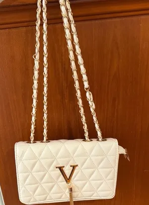 White shoulder bag thumbnail 1