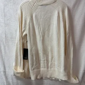 Jones New York XL Cream Turtleneck Sweater thumbnail 2