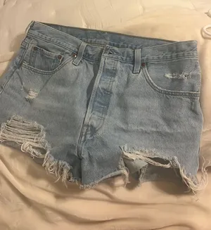 Levi’s Jean Shorts 501 thumbnail 1