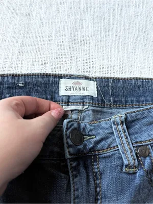 Shyanne Bootcut Embroidered Western Mid Rise Jeans 🐎 Size 33 Short thumbnail 5