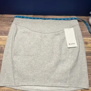 Lululemon Scuba High Rise Mini Skirt NWT Size XL (HCUG) LW8ALUS thumbnail 2