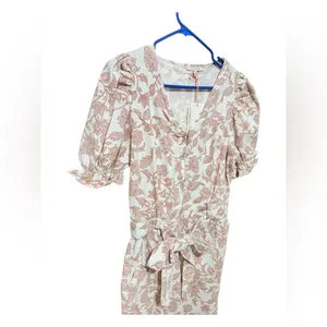 NWT Skies are blue on Wednesday we wear pink floral jumpsuit zip up tie waist M thumbnail 6