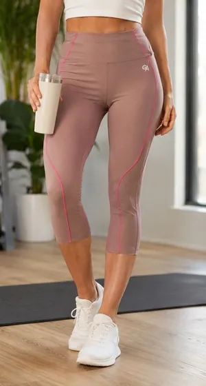 NEW Good American Pink Athletic Capri Leggings Workout Gym Stretch Size 4 (XL) thumbnail 1