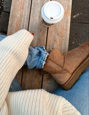 Brown Mini Boots 6 thumbnail 2