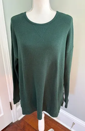 American Eagle‎ Outfitters Deep Green Waffle Knit Crew Sweater Shirt Large thumbnail 1