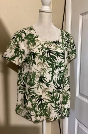J. Jill Womens Green Bamboo Print Linen Blend Button Back Top Blouse Medium thumbnail 1