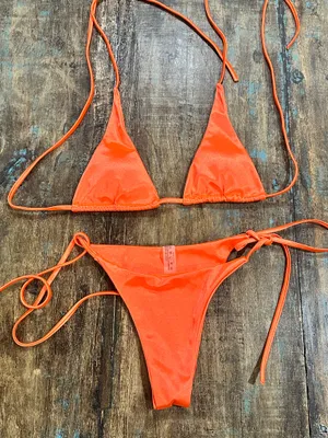 Orange bikini thumbnail 1