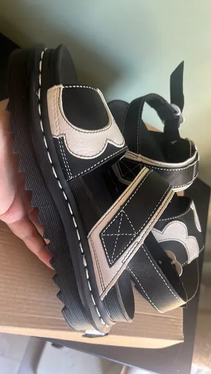 Dr. Martens Voss Floral Sandal thumbnail 12