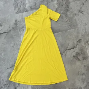 Who What Wear Yellow One Shoulder Midi Dress Asymmetrical Short‎ Sleeve XS thumbnail 2