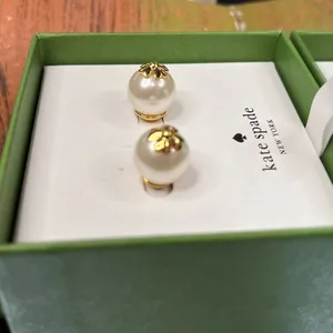 Kate Spade Pearl Clover Stud Earrings Gold Tone Gift Box NWT thumbnail 4