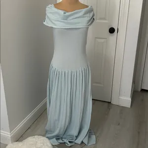 Vici The Real Moment Off The Shoulder Maxi Dress Light Blue thumbnail 3