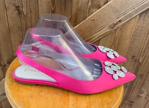 Gianni Bini Women’s Size 8.5M Hot Pink Rhinestone Pointed Toe Slingback Flats thumbnail 1