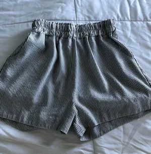 Brandy Gray And White Striped Flowy Shorts thumbnail 1
