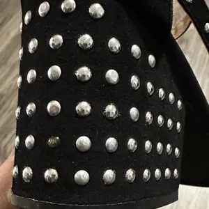 Chic Black Studded Women's Heels Size 10 thumbnail 9