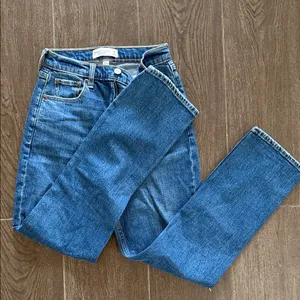 Abercrombie & Fitch Ankle Striaght Jeans thumbnail 6