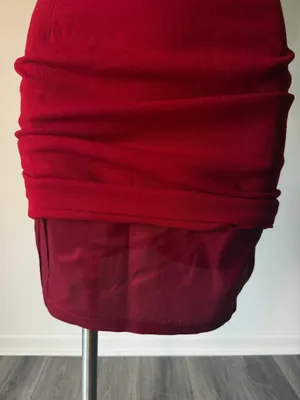 PANTZ Vintage 100% Wool Vibrant Red Pencil Skirt thumbnail 2