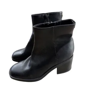 Nine West Black Square Toe Block Heel Ankle Boots Booties Womens Size 8M thumbnail 3