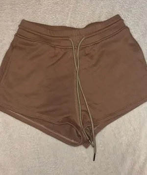 White Fox Shorts thumbnail 1