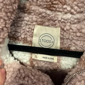 Pink fuzzy‎ plaid boutique zip up jacket thumbnail 3