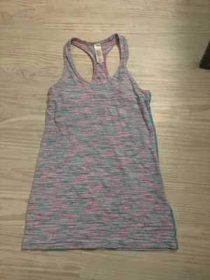 Lululemon Iviva Workout Top Multiple Size 12 thumbnail 1