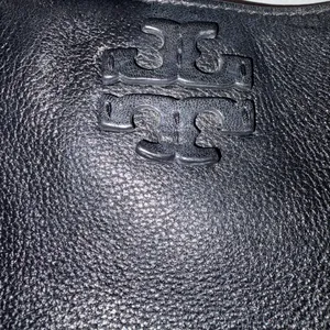 Tory Burch Black Leather Taylor Convertible Foldover Crossbody Purse thumbnail 3