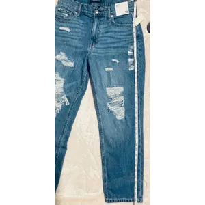 Aeropostale Womens High‎ Rise Distressed Mom Jeans Medium Wash Size 10 NWT thumbnail 11