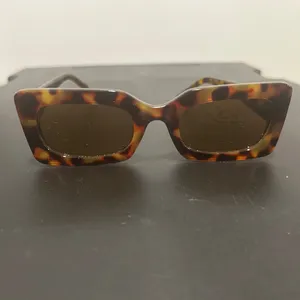 Tortoise Shell Sunglasses Brown thumbnail 11