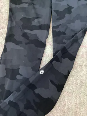Lululemon Camo Leggings thumbnail 3