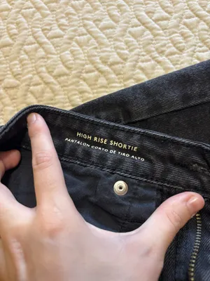 Jean shorts Size 6 thumbnail 3