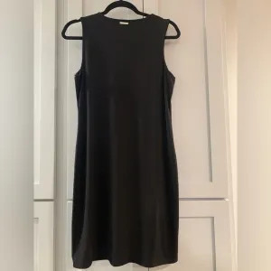 Michael Kors Black Dress‎ with Laces thumbnail 3