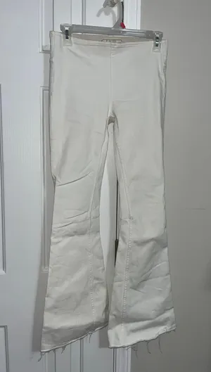 White Flare Jeans thumbnail 1