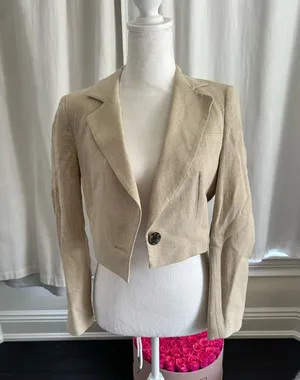 Zara Tan Cropped Blazer thumbnail 1