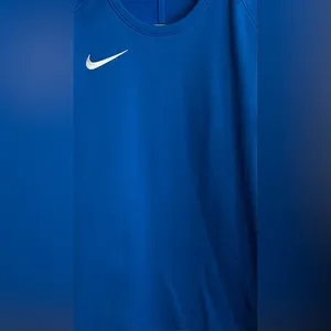 Nike Women’s Blue Dri-Fit Pullover Top thumbnail 4