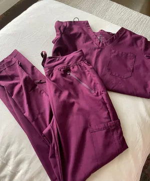Med Couture Insight Scrub Set thumbnail 1
