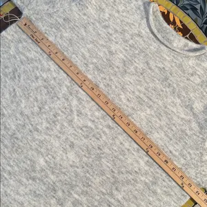 Everyday Lightweight Crewneck Sweater thumbnail 4