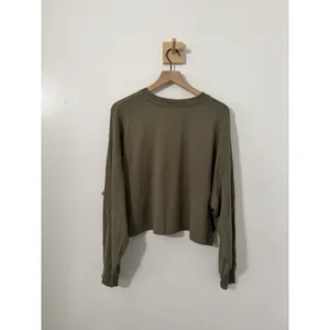 Nuuds Long Sleeve Crewneck Cropped Sweatshirt Olive Green Lg Lounge Soft Rayon thumbnail 4