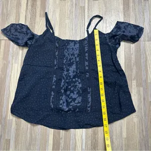 Abercrombie & Fitch Navy Blue Floral Cold Shoulder Boho Top Size XS thumbnail 4
