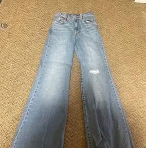 Levi’s High-Rise Jeans Bootcut thumbnail 1