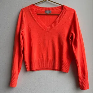 J.Crew 100% Cashmere Shrunken Crewneck Sweater Papaya Orange Pullover Size Small thumbnail 2