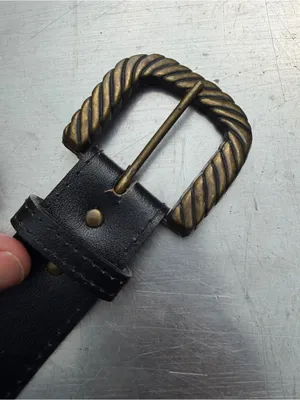 Vintage Black Faux Leather Belt Gold Tone Rope Buckle Size 10 Wide Waist Belt thumbnail 2