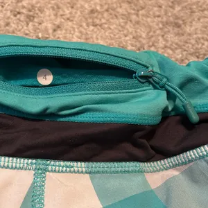 Lululemon Speed Short Lagoon Checkmate Plaid Size 4‎ thumbnail 4