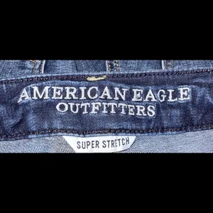 American Eagle Jeans thumbnail 3