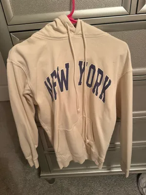 Brandy Melville hoodie thumbnail 1