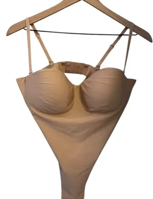 New without tags SKIMS Body Molded Underwire Thong Bodysuit Large in Clay thumbnail 1